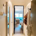 La Meremoi - With Balcony And Sea Vie شقة