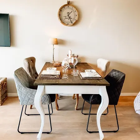 La Meremoi - With Balcony And Sea Vie * Oostende